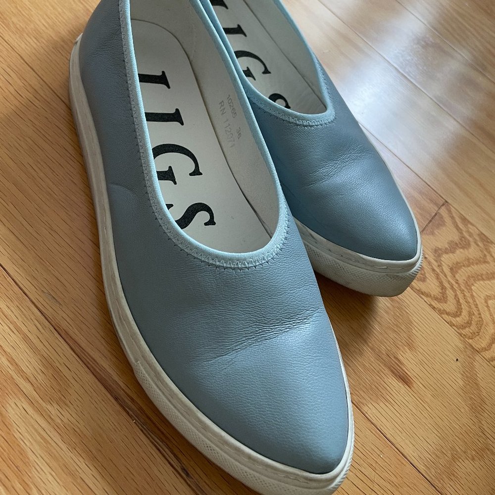 Jigsaw pointed flats size 6